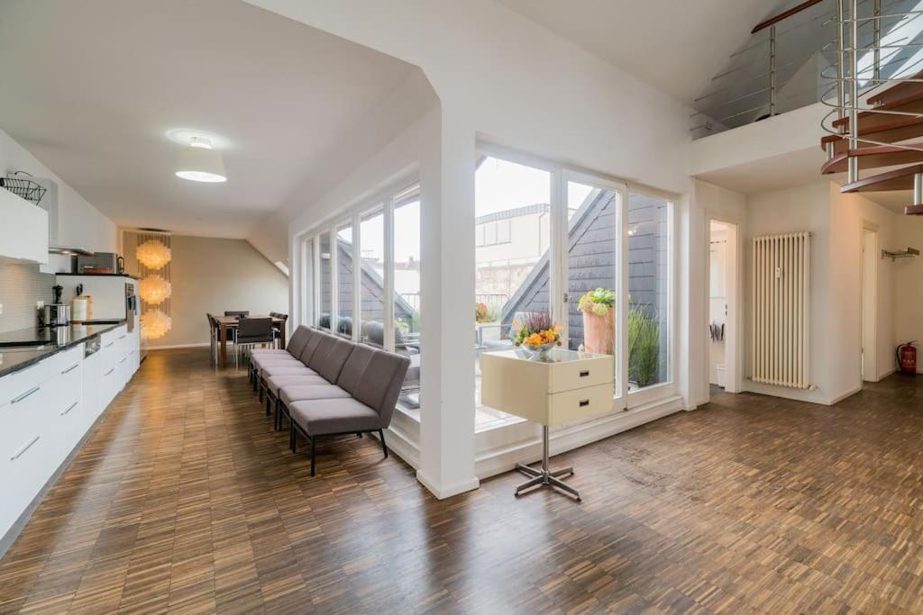 Ruhige Dachwohnung Mit Terrasse Berlin Mitte - Spacious Modern Rooftop Loft In Berlin Mitte Exterior foto
