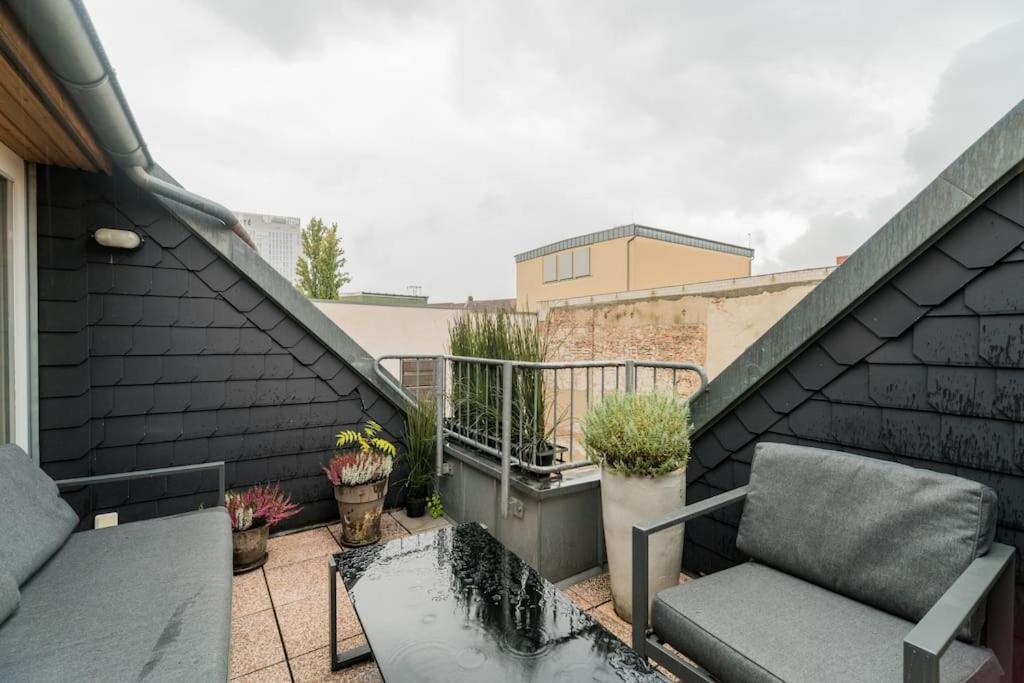 Ruhige Dachwohnung Mit Terrasse Berlin Mitte - Spacious Modern Rooftop Loft In Berlin Mitte Exterior foto